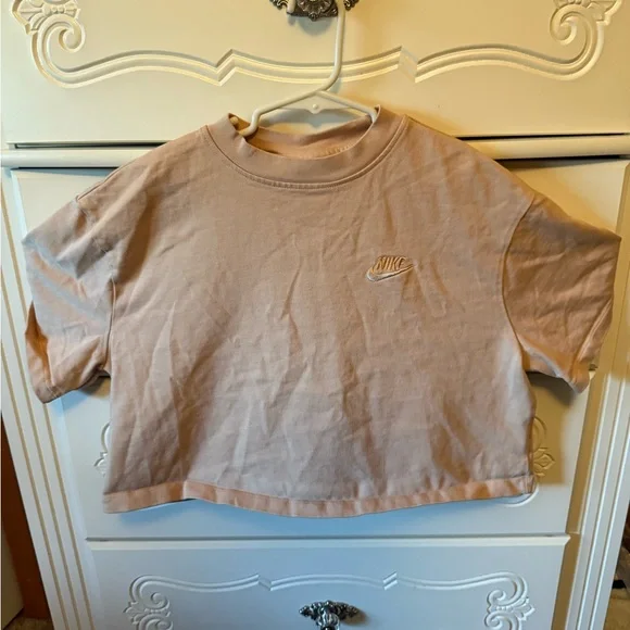 Nike Sportswear Crop Tee Beige Women’s Small - Picture 9 of 12
